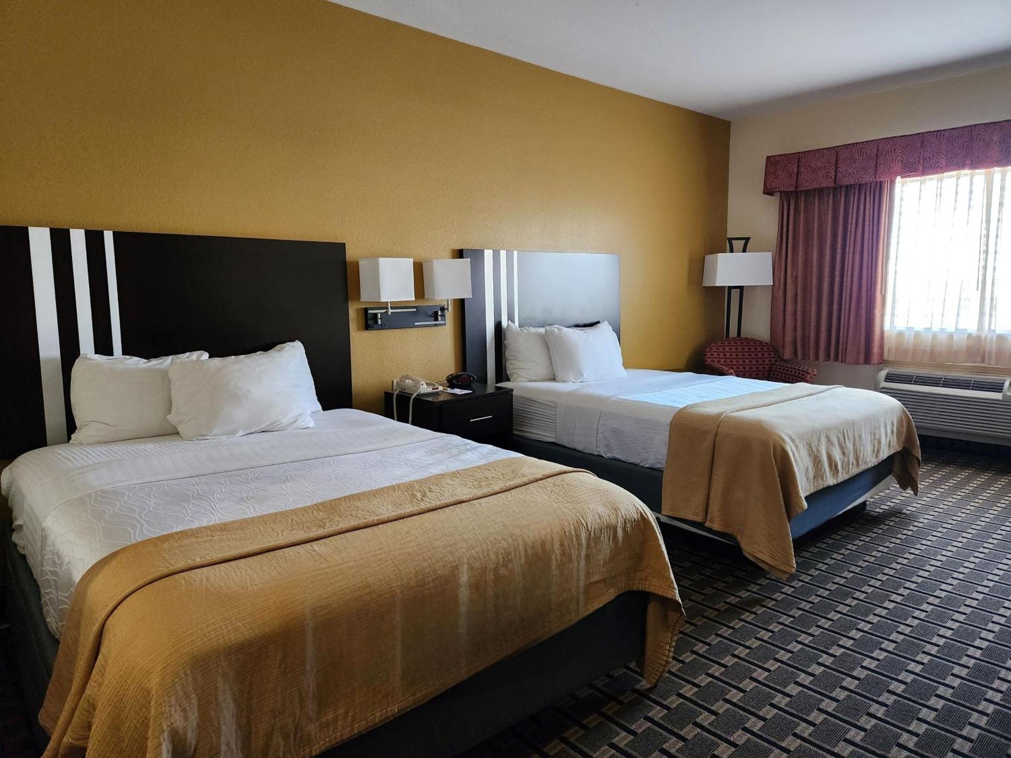 Jersey Village Days Inn & Suites By Wyndham Sam Houston Tollway מראה חיצוני תמונה