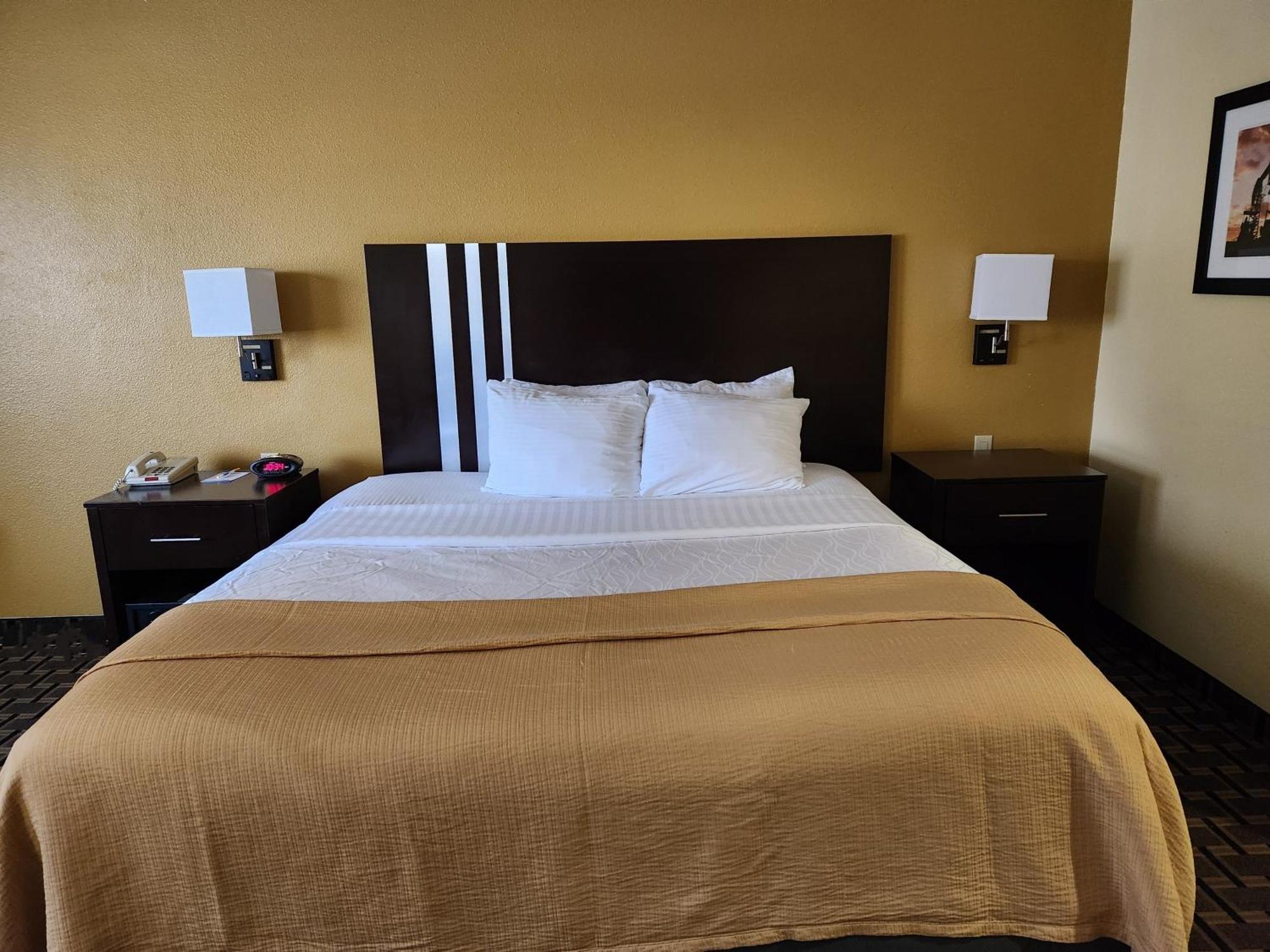 Jersey Village Days Inn & Suites By Wyndham Sam Houston Tollway מראה חיצוני תמונה