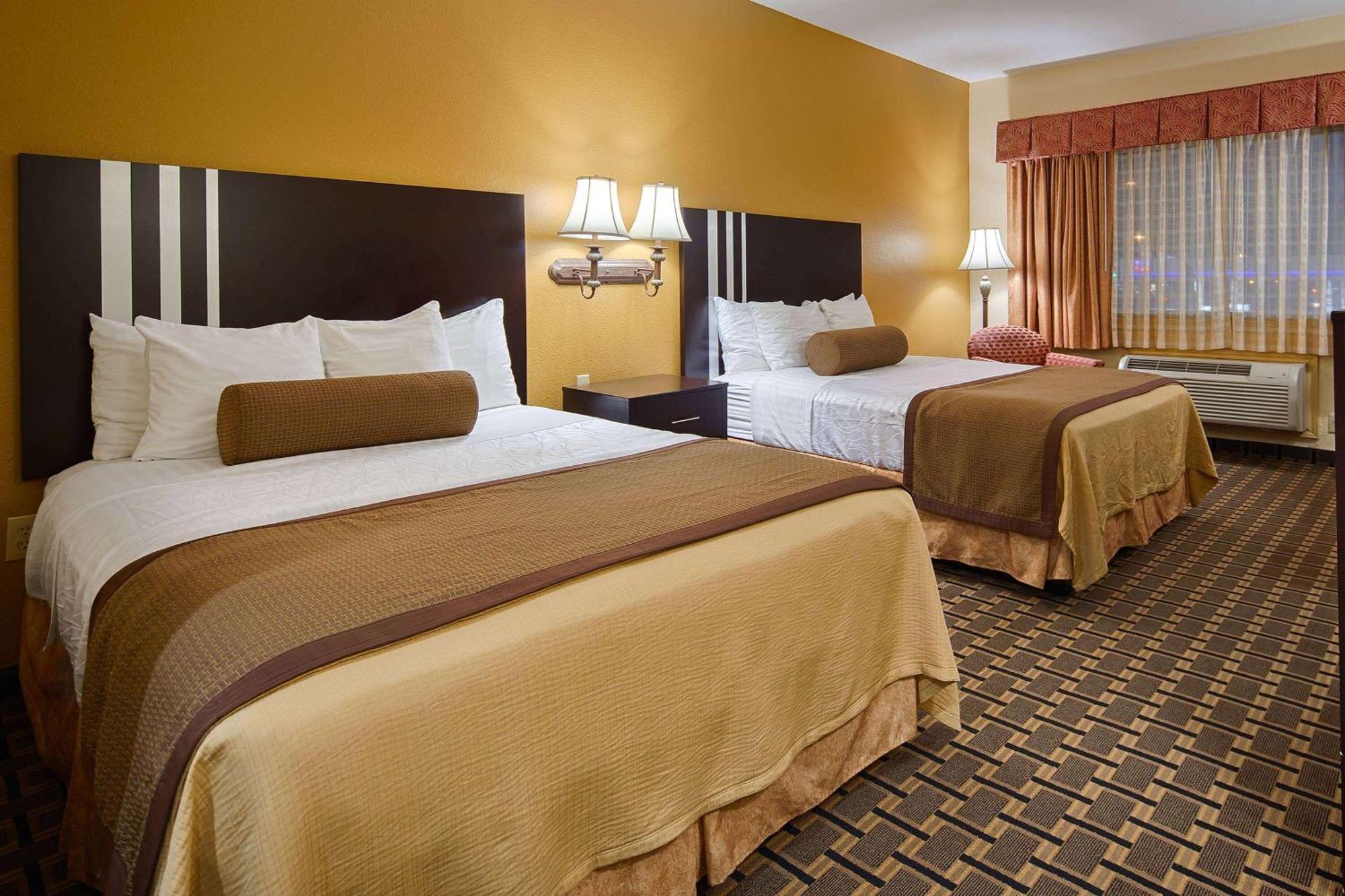Jersey Village Days Inn & Suites By Wyndham Sam Houston Tollway מראה חיצוני תמונה