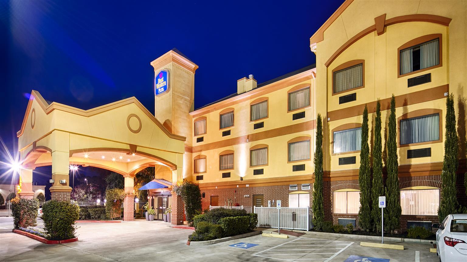 Jersey Village Days Inn & Suites By Wyndham Sam Houston Tollway מראה חיצוני תמונה